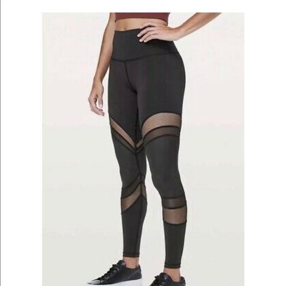 lululemon athletica Pants - 🍋 Lululemon Seek Heat Mesh Tight Size 6 Black